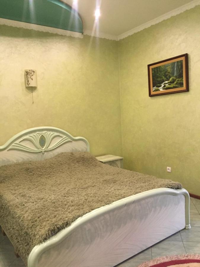 Mini Hotel Business Class Krzywy Róg Zewnętrze zdjęcie